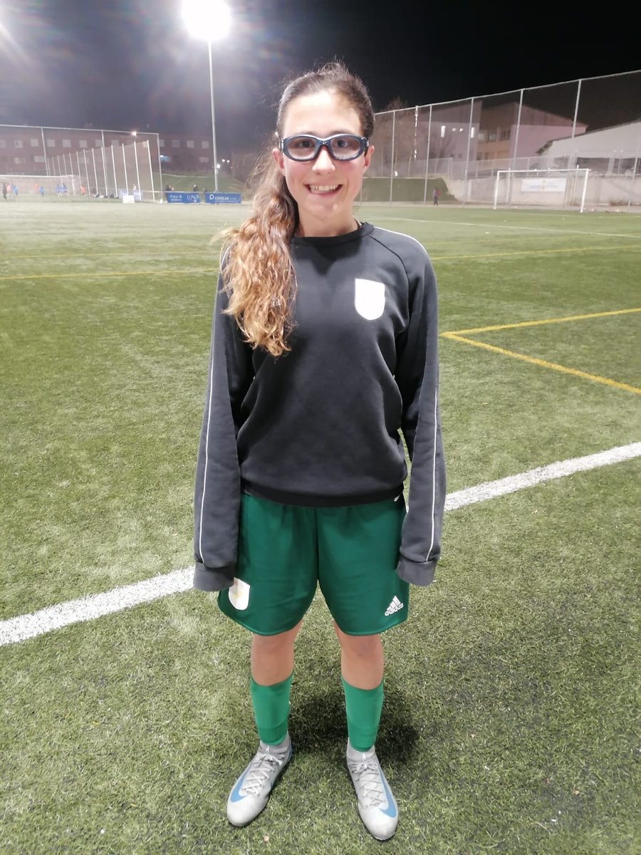 ceberga1913's tweet photo. 👏 𝐅𝐄𝐋𝐈𝐂𝐈𝐓𝐀𝐓𝐒 𝐄𝐑𝐎𝐋𝐀 

☺️ L’Erola Torrabadella, de l’Infantil Femení, va estar ahir entrenant amb la selecció catalana S14 femenina. Va ser una oportunitat per entrenar amb les millors futbolistes de Catalunya i aprendre molt. https://t.co/Kg6rN4ZAJk