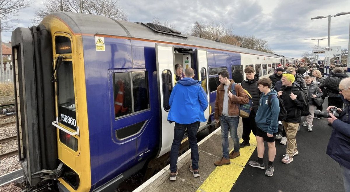 alexhornbyrail's tweet photo. Build it and they will come!
So proud of all at Northern and our partners who helped develop and now contribute each day to the success of the new #NorthumberlandLine with over 50,000 journeys made in the first month.
Read more π https://t.co/cFGCqcCUrS https://t.co/4I2LGTdVXe