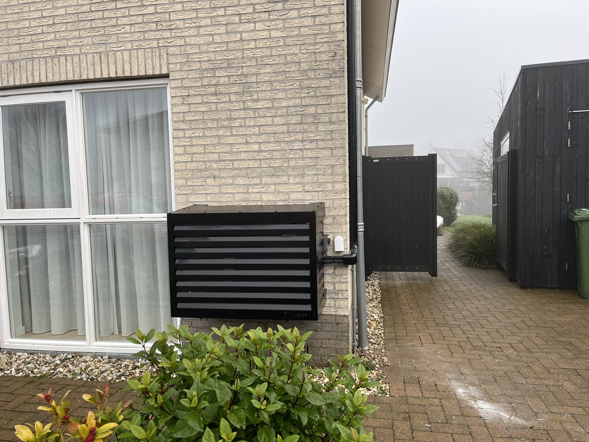 BvHouten tweet media