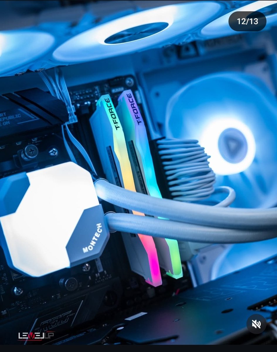teamgroupincde's tweet photo. Welcher ist euer lieblings TeamGroup Ram ? 🤩

📷 @levelupgamingtech 

#pcbuild #pcbuilds #gamingpc #custompcbuild #pcmasterrace #pcmr #pcgamingsetup #pcsetups #gaminggear #gamerpc #pcgaming #battlestation #gamingsetups #gamingstation #pcmr #gaming #teamforce #teamgroup #tforce https://t.co/xPLTW0uKmw