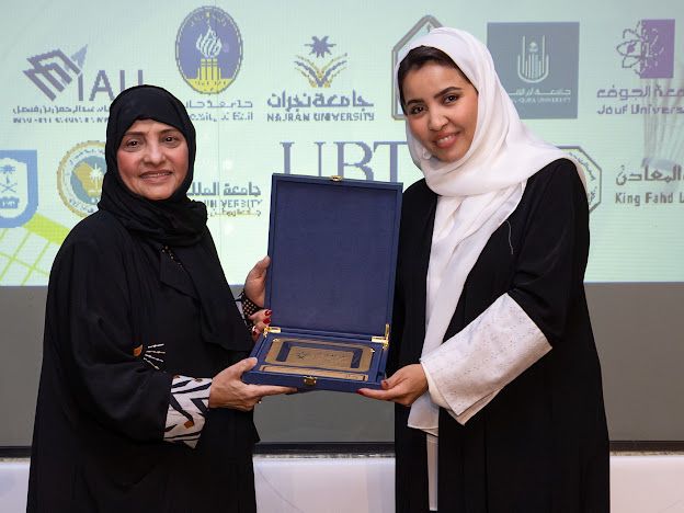 📸| حفل افتتاح بطولة الاتحاد السعودي للرياضة الجامعية للريشة الطائرة للطالبات التي تستضيفها جامعة عفت بجدة <a href="/EffatUniversity/">Effat University</a> وتستمر لمدة 4 أيام.