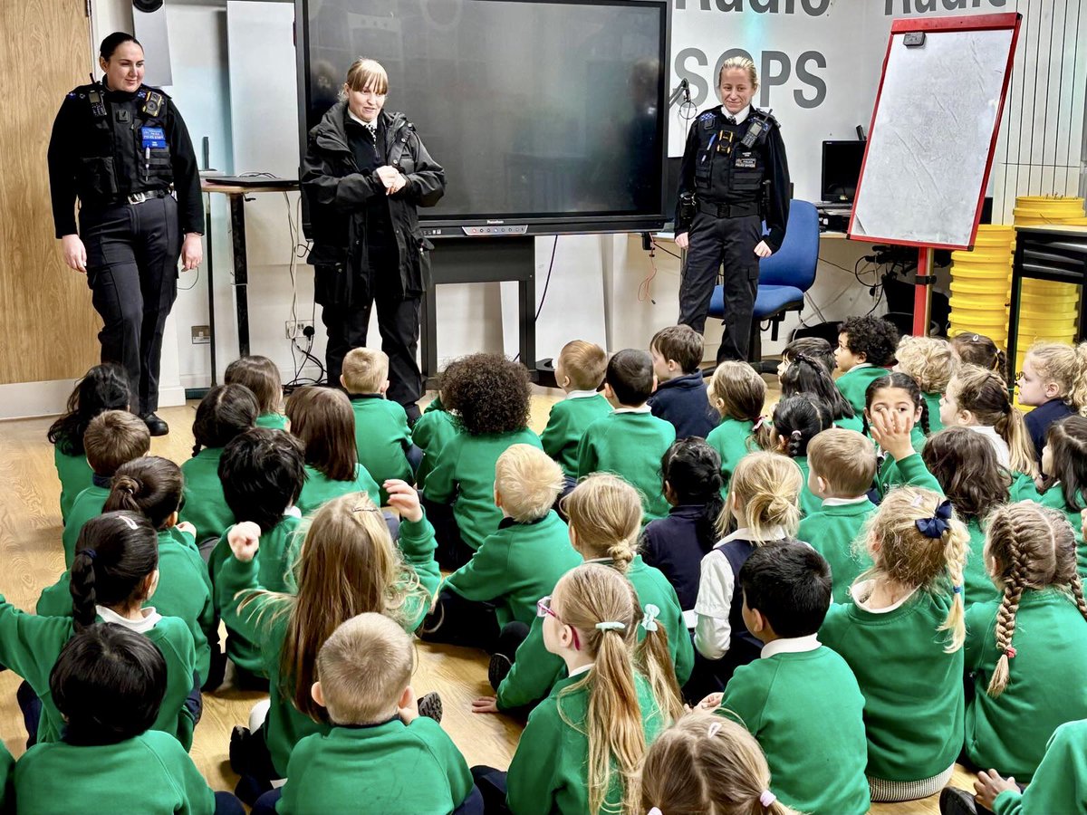 The Smallberry Green Primary School tweet media