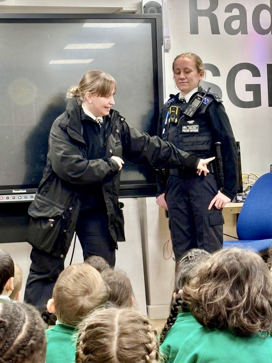 The Smallberry Green Primary School tweet media