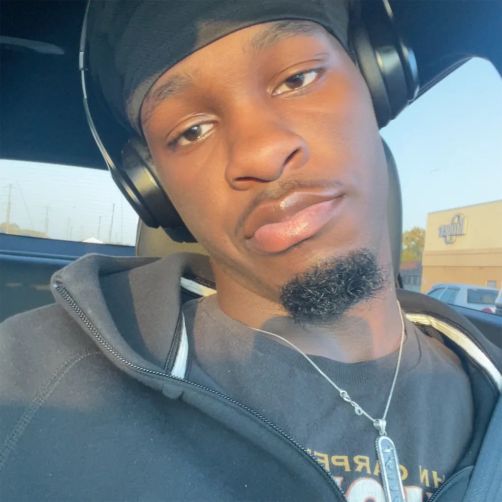 getlikeee_hezy's tweet photo. @hardtingz 🍀 https://t.co/q7LttQk9cB