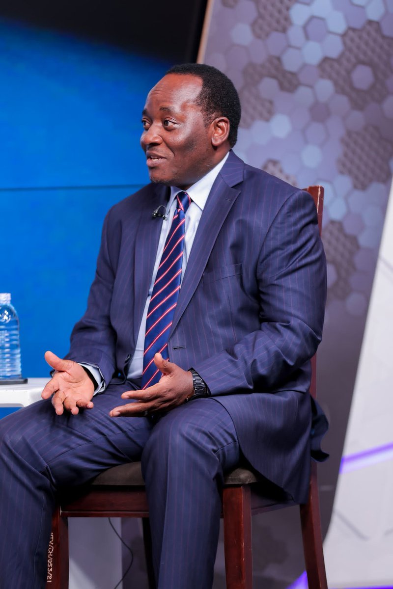 square one tweet media