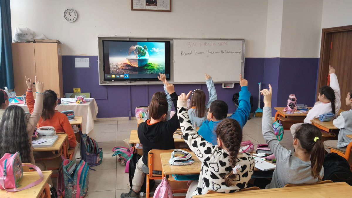 OzansoyHalit's tweet photo. Dilimizin Zenginlikleri Hitabet Oyunları Hitabet Yarışı, Animasyon gösterimi, ve oyun saati. https://t.co/7xbdrWqnxo