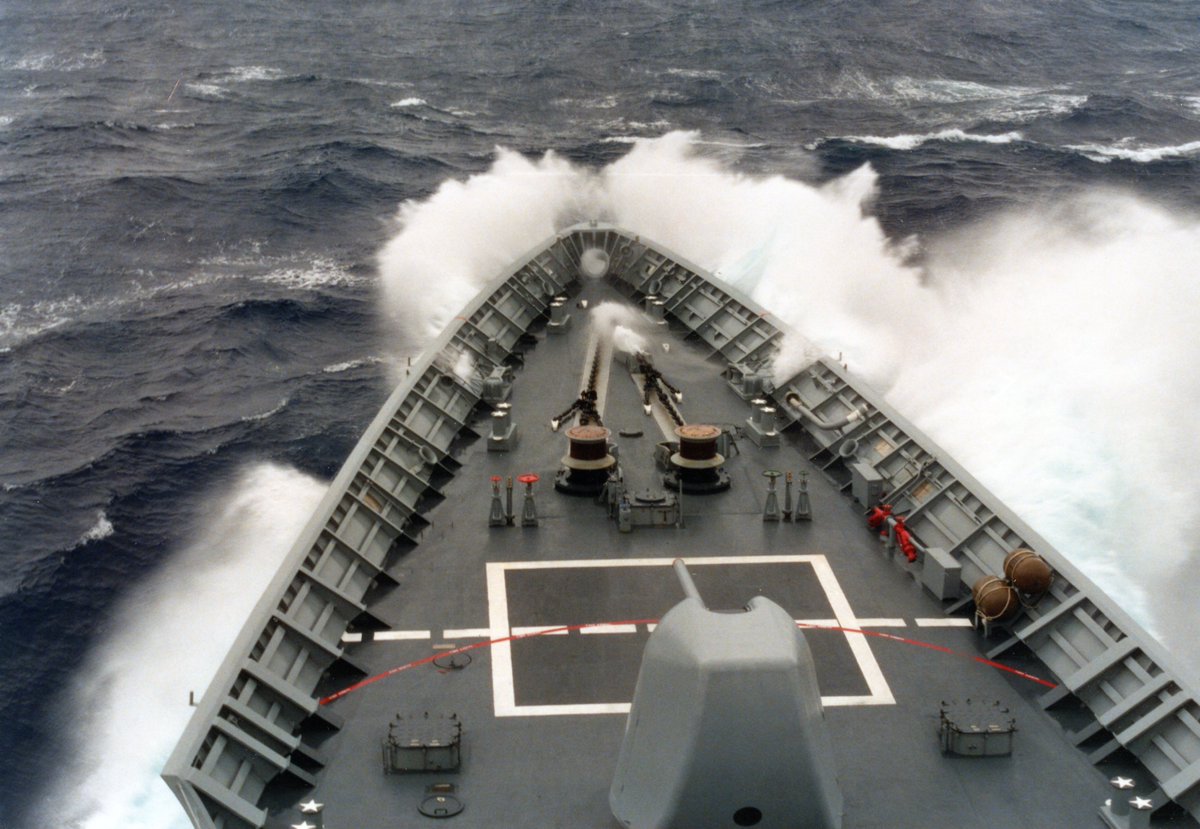 SmokeyRidge423's tweet photo. Reminiscing of times past. One of the ships i served on.#USSMobilebay #cg53 A ship gone too soon! https://t.co/w1qMa9ANyI