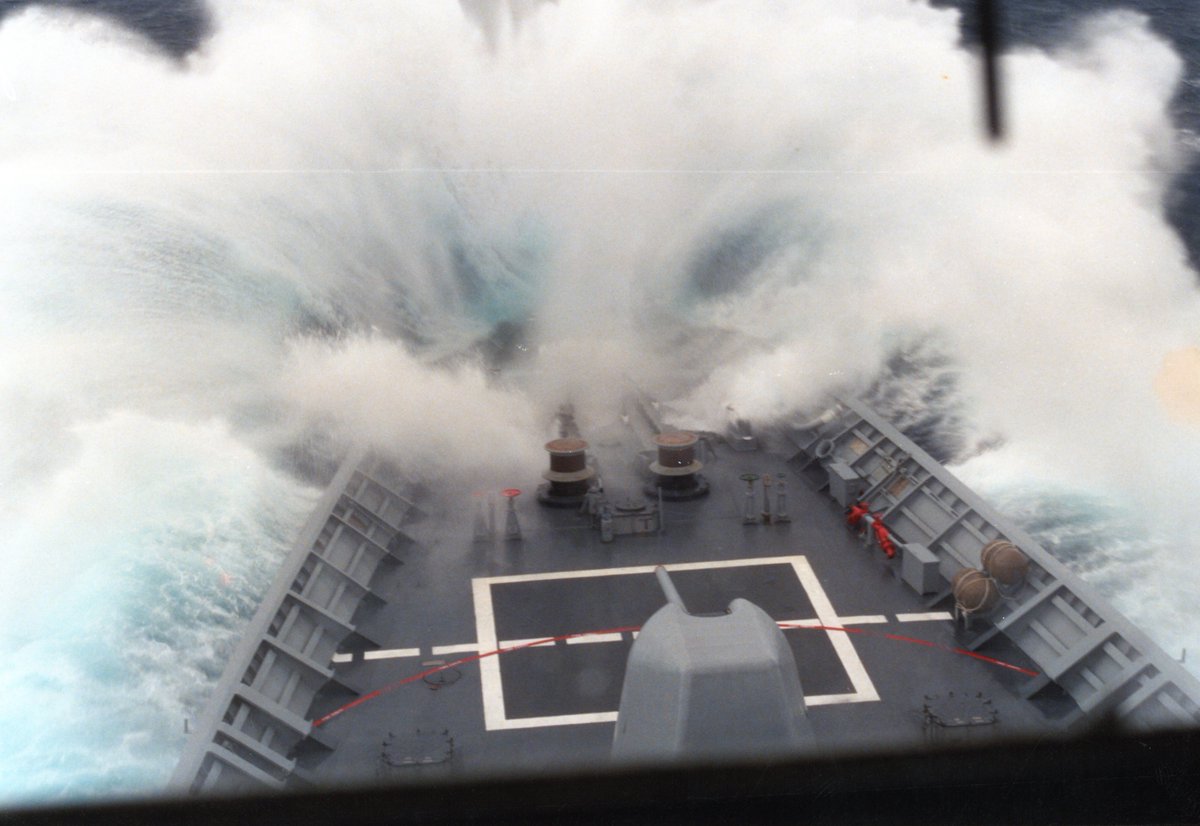 SmokeyRidge423's tweet photo. Reminiscing of times past. One of the ships i served on.#USSMobilebay #cg53 A ship gone too soon! https://t.co/w1qMa9ANyI