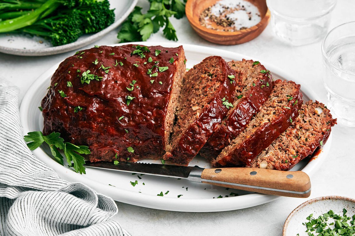 Aprendan las diferencias 👍🏼

Pastel de papa                      pastel de carne