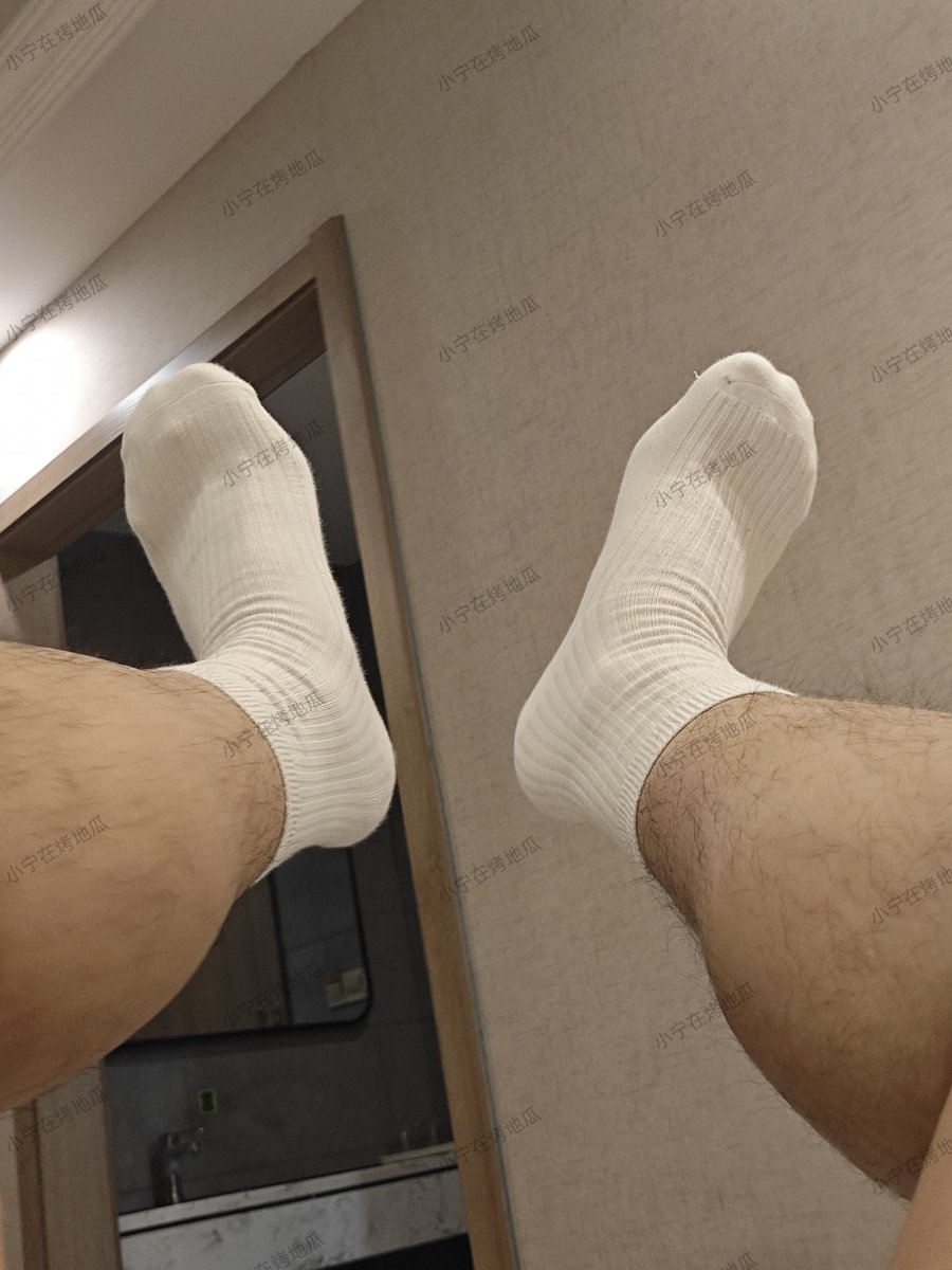 44🦶 想踩在腹肌上
#0s1m