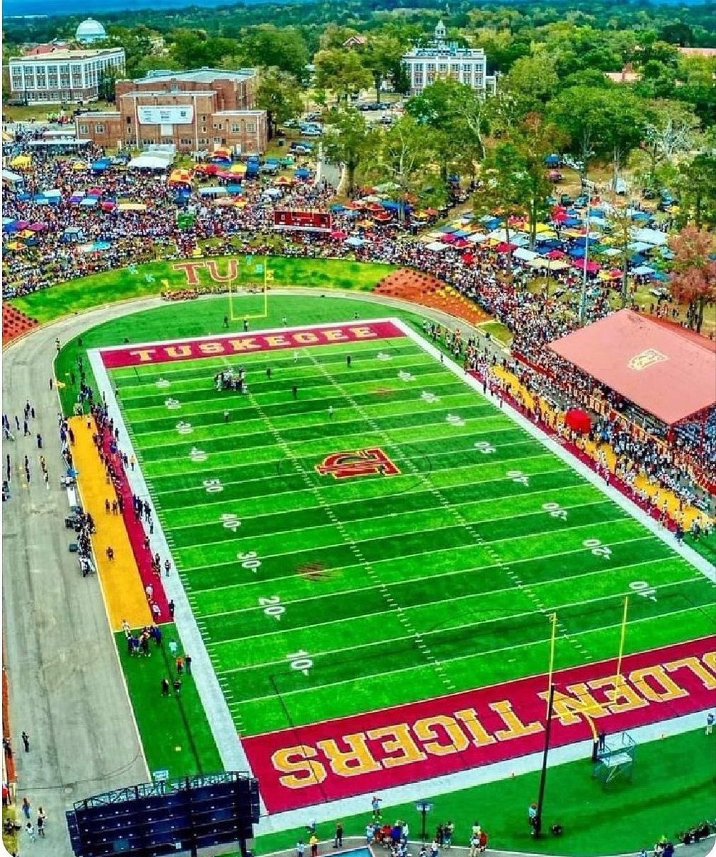 Miles Robinson Jr. tweet media