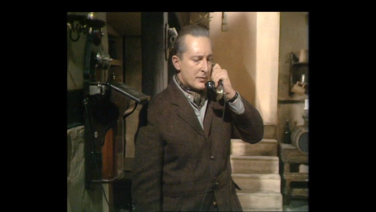 TalkingPicsTV's tweet photo. The drama continues as Vincent leaves Nina and Jimmy to try and contact a cousin for help.
MANHUNT (1970) 8pm #AlfredLynch #CydHayman #PeterBarkworth #BernardHepton #PeterCellier 'Better Doubt Than Die' #TPTVsubtitles https://t.co/mcKDhgCY4z