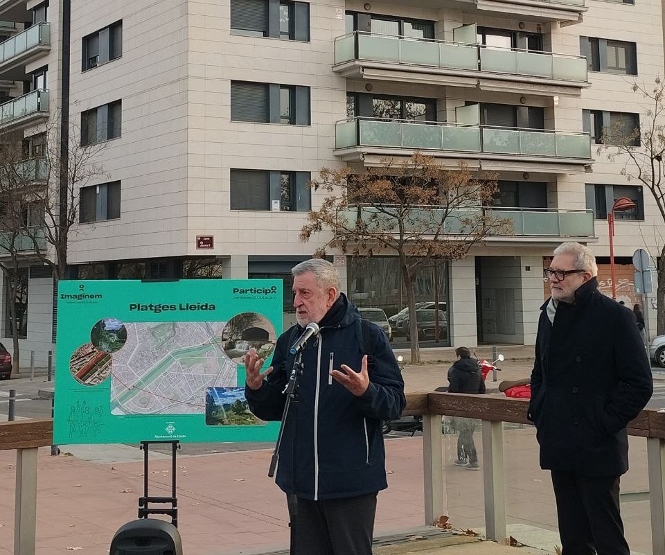 comudelleida tweet media