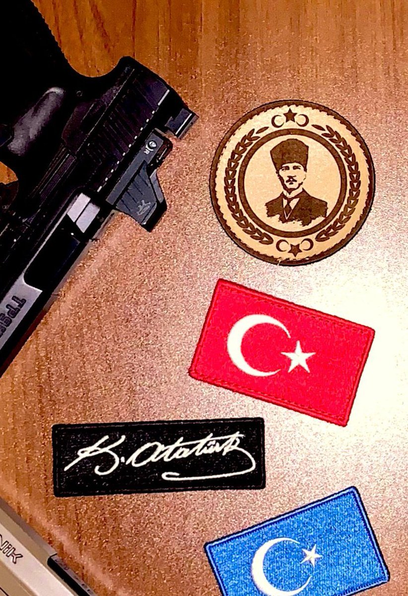 SELAM OLSUN 🫡
AL BAYRAKTAN, GÖK BAYRAĞA 🇹🇷 🇸🇴 🐺
