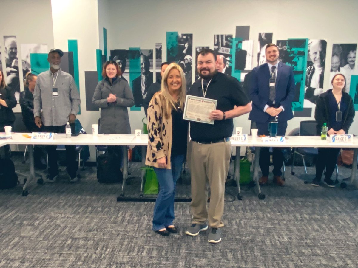 Cheers to Jake at #ChilisELEVATE! 🎉 recognizing him for his amazing leadership new in role. <a href="/cnr618/">Colleen</a> presenting on behalf of DO <a href="/RJablonske/">Ron Jablonske</a> #chilislove