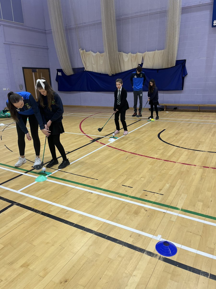 PCABlackpool's tweet photo. Some of our KS3 pupils enjoyed a fantastic PE lesson at St Mary’s today, which was delivered by their ‘Young Leaders.’ They learnt all about how to play golf and tried lots of different activities to help master these new skills ⛳️🏌️ @SMCA_PE @SeaViewTrust https://t.co/46iJDgLHYC