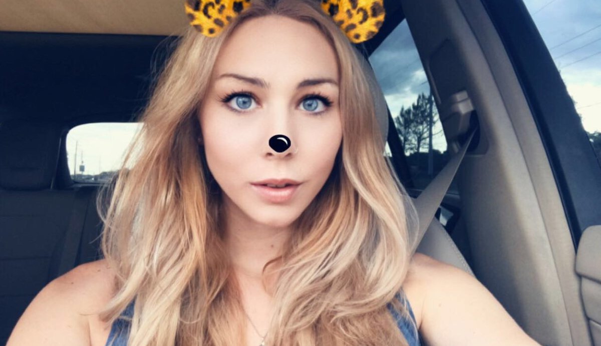 Würdest du mich nach einem Blowjob mit Zunge küssen?

Für alle, die es privat mögen: Like, retweete und besuche 💦-&gt; XnProfil.de/paula69