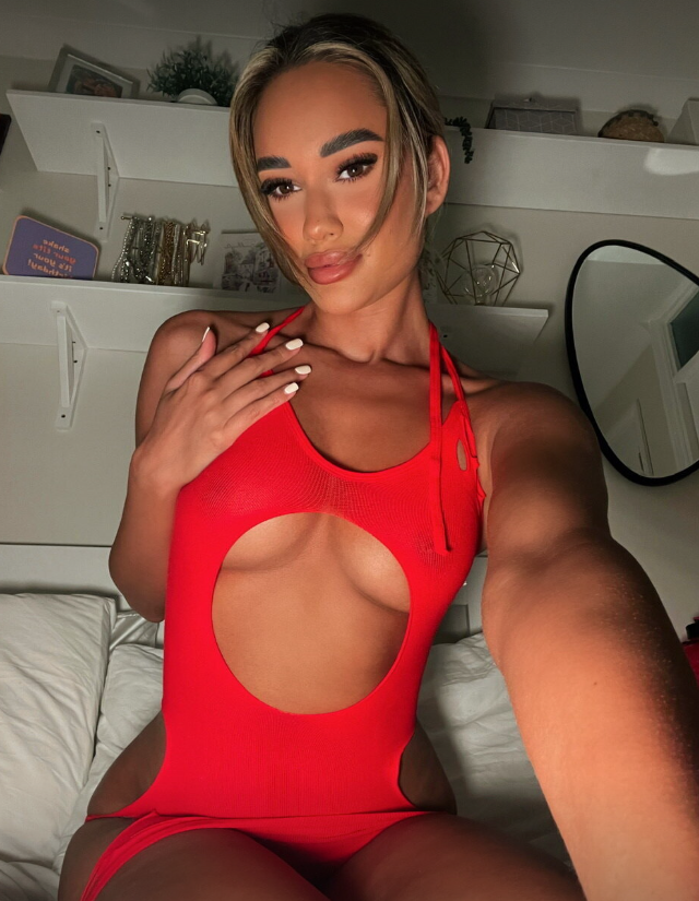 Content from mollyrose.xx