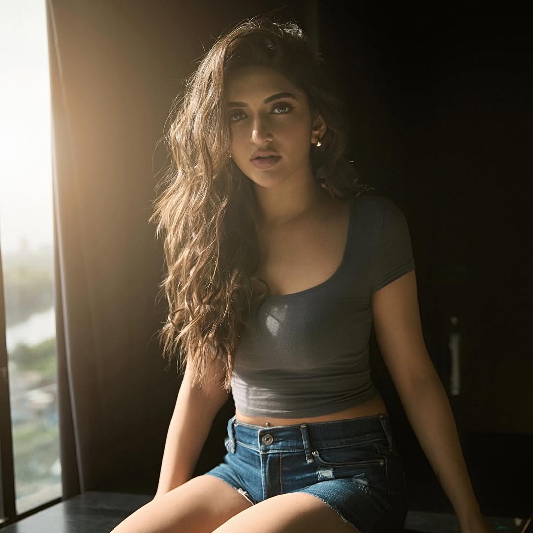 GhWrGYRWsAAU_EY?format=jpg&name=medium