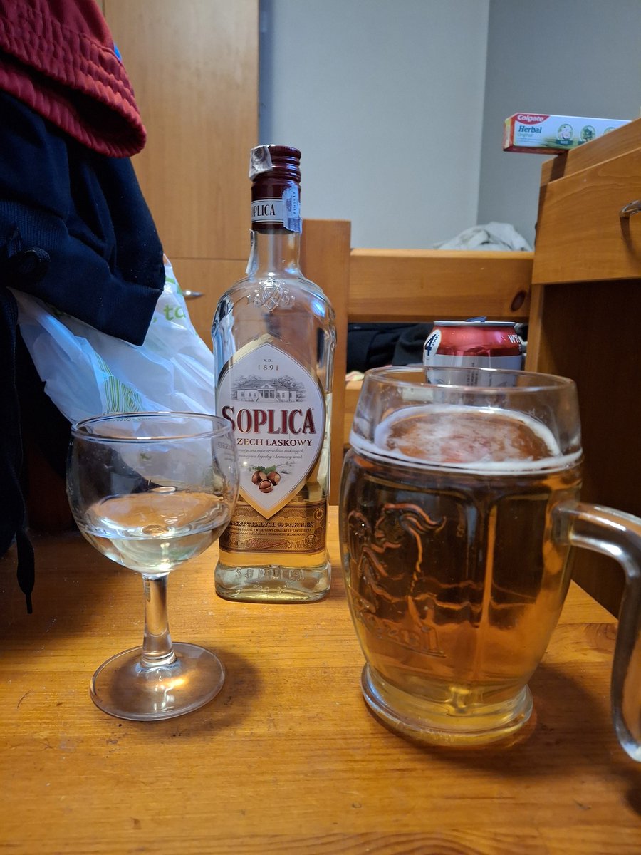 BSoftaofta's tweet image. #SoftaOfta #dinner #Nowytarg ✌️😇🇸🇪🇪🇺🇺🇦🌎🏴‍☠️🎶💞💛❤️💙💯🇵🇱⛄️❄️🙏