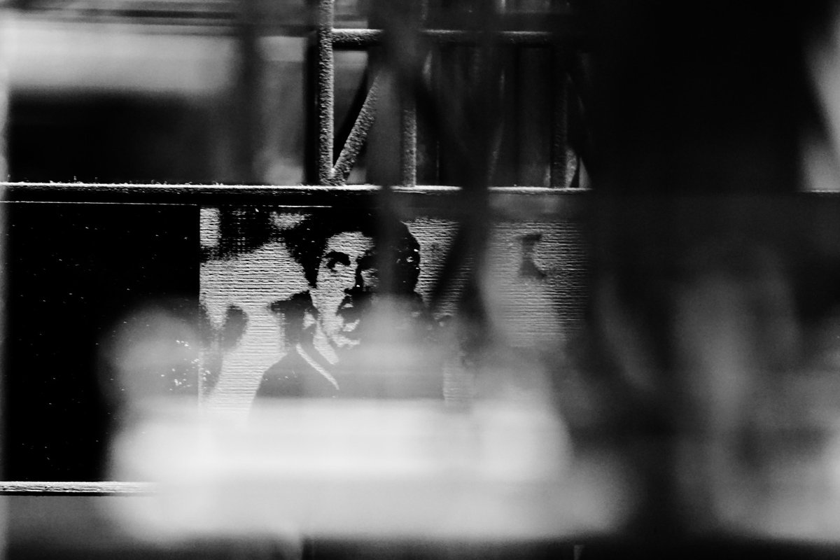 GualtieriPhoto's tweet photo. Occhio mio, cosa hai che non piangi a rovesci, dinanzi ai colpi del destino (II)?
© Davide Gualtieri
#art #architecture #men #women #world #progress #future #city #neoliberalism #moderism #tecnology #distopia #human #photography #photo #society #social https://t.co/sRXUpnfDVC
