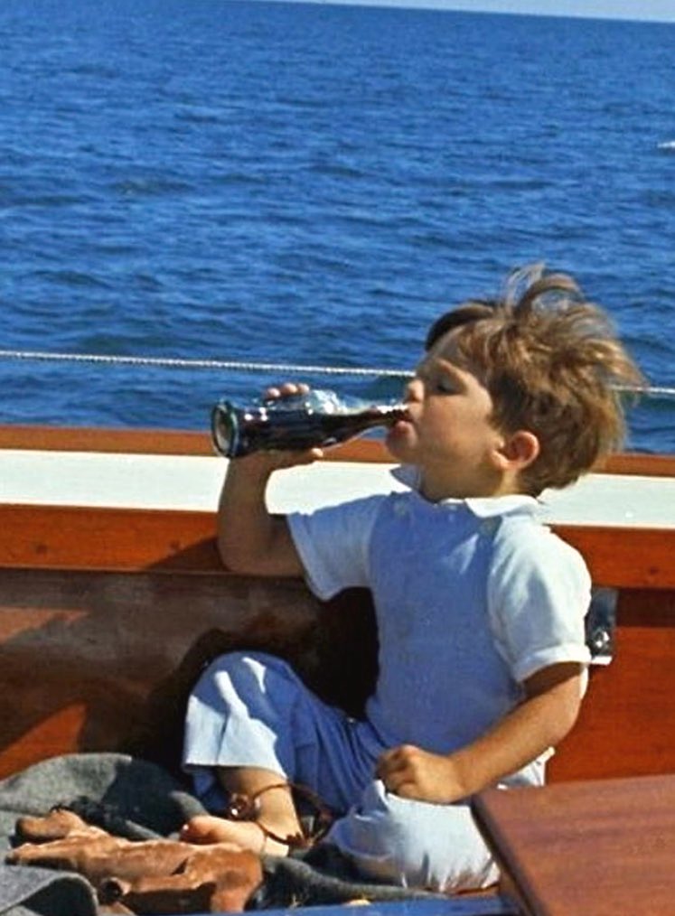 Shanneighteen's tweet photo. #CocaCola=53=
#Covid
#ready
#Godcode
#blackcat
#sabbath
#Drop (#Q)
#womb
#cupid
#comeback
#ending
#REDflag
#Iconic
#IamHIM
#braids
#BeBest @MELANIATRUMP
#Ihope
#lineage
#Bibleend
#BeaLEADER
#choir
#CommemorativeInauguralCoke=290=
#TheeffectsofdecipheringGEMATRIA https://t.co/RWMDInkf3p