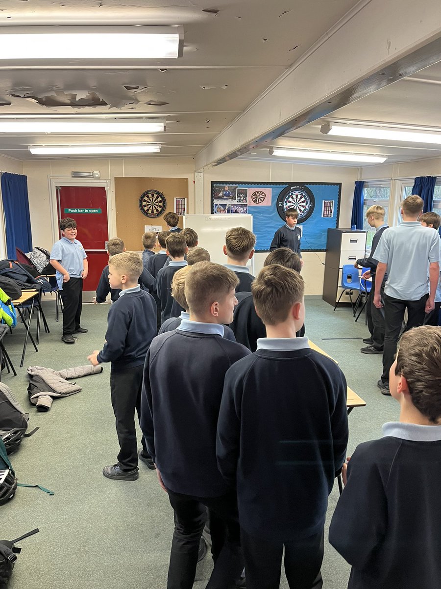 Mrs B Arnold tweet media