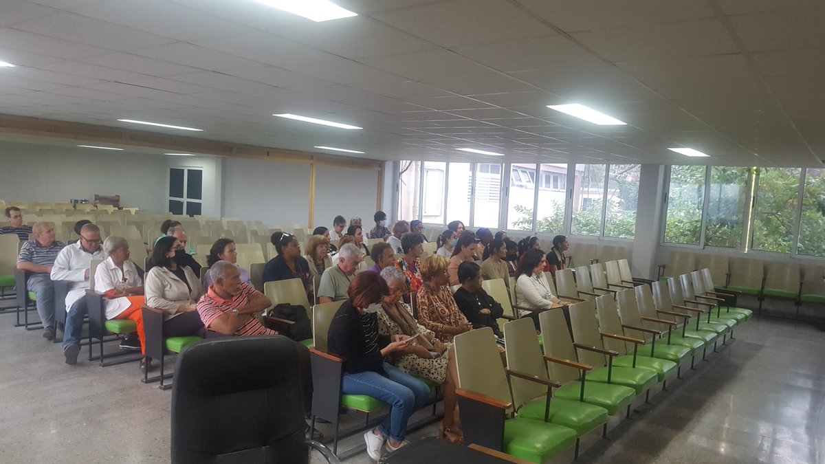 INHEM3's tweet photo. En la mañana de hoy 15 de enero de 2025  en el Teatro INHEM se realizó la Actividad por el Día de la Ciencia  Cubana. En la cual se expusieron los resultados alcanzados durante el  año pasado y los premios obtenidos https://t.co/vmZXLYegSm