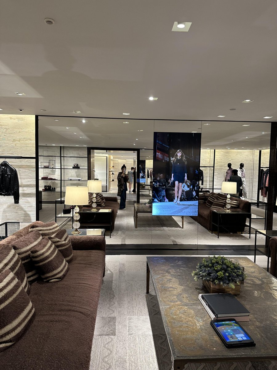 annaolinei's tweet image. All kinds of love or alone worth mentioning, the days in the future we all do not live up to themselves