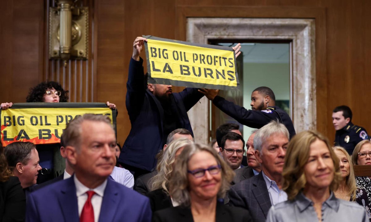 Sunrise Movement 🌅 tweet media