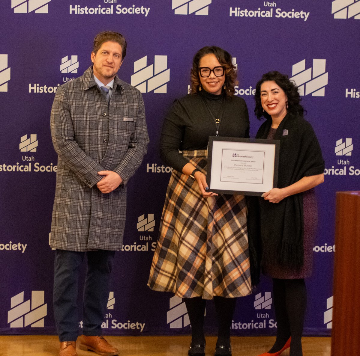 Shavauna Munster, History Department Academic Coordinator, was recognized with the Utah Historical Society’s Outstanding Achievement Award.

Read more about this great accomplishment here:
humanities.utah.edu/news/shavauna-…