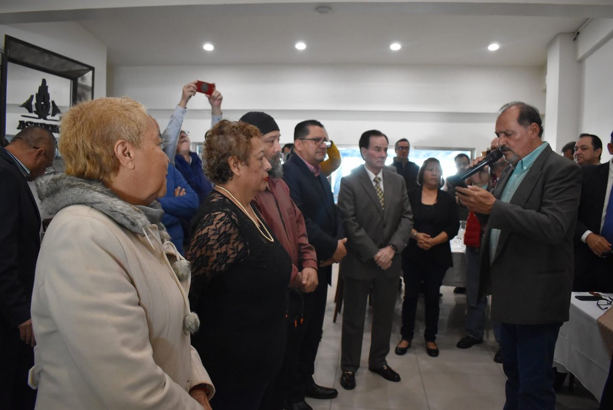 CEAPP_V's tweet photo. Este miércoles, la Comisión Estatal para la Atención y Protección de Periodistas participó en la renovación de la Mesa Directiva de la Asociación de Comunicadores de Veracruz A. C. 2025 – 2026. 🗞️🎙️📃
#CEAPP #Veracruz #Periodistas https://t.co/UXv6MlgO8g