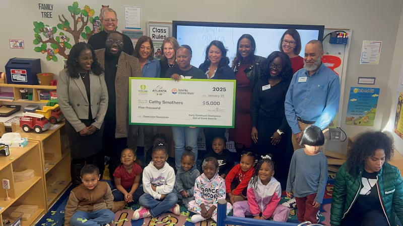 Everything Georgia (@gafollowers) on Twitter photo In honor of the upcoming National Championship in Atlanta, the College Football Playoff Foundation has selected 20 local educators with over 10 years of teaching experience to receive $5,000 each. A total of $100,000 is being awarded to Atlanta teachers as a show of appreciation. In honor of the upcoming National Championship in Atlanta, the College Football Playoff Foundation has selected 20 local educators with over 10 years of teaching experience to receive $5,000 each. A total of $100,000 is being awarded to Atlanta teachers as a show of appreciation.