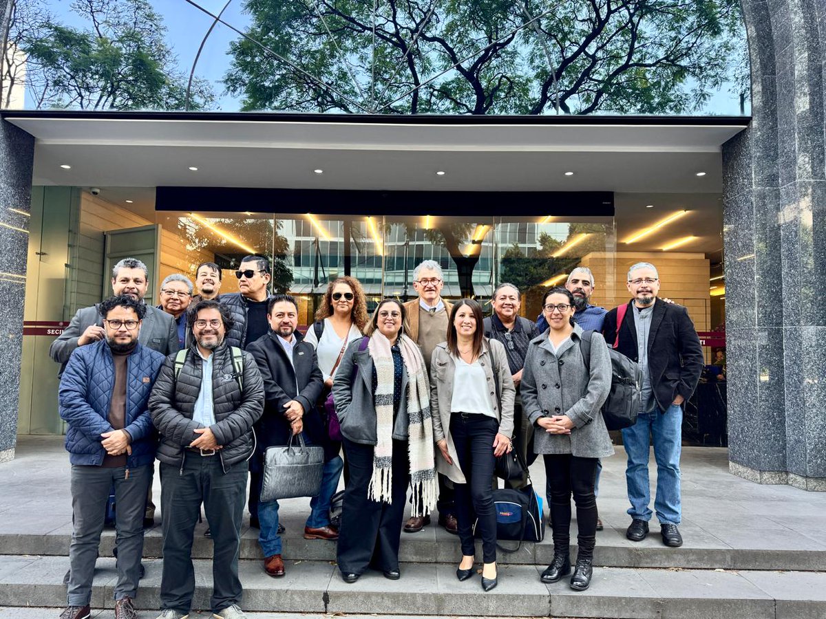 📢 Comienzo del diálogo con la Secihti: Reunión clave con Siintracatedras

1/ Hoy, nuestro Secretario General, <a href="/EdgarGuerraB/">Edgar Guerra</a>, participó en una reunión derivada de los esfuerzos conjuntos con la <a href="/fenasscyt/">FENASSCYT</a> para establecer un canal de comunicación regular con la <a href="/Secihti_Mx/">Secretaría de Ciencia</a>.