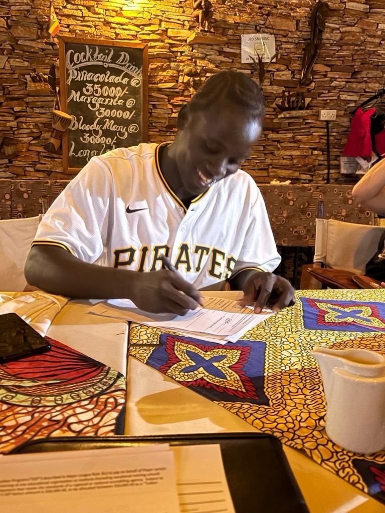 2B/CF Armstrong Muhoozi, from Uganda has officially signed with the Pittsburgh Pirates. 

Bonus deal: $40,000. 

Another inspiring story of a baseball player rising from Africa.