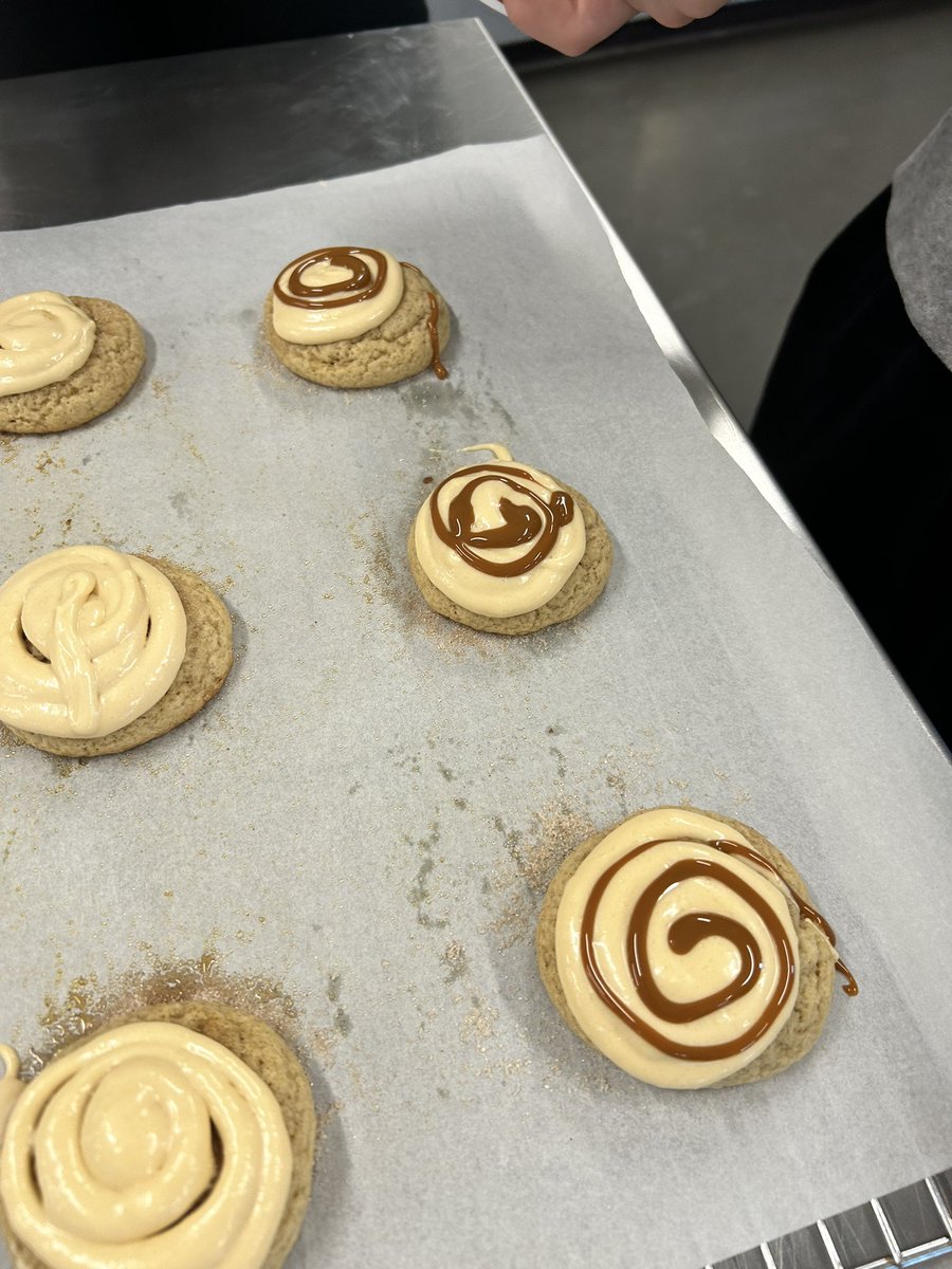 Erika Jones tweet media