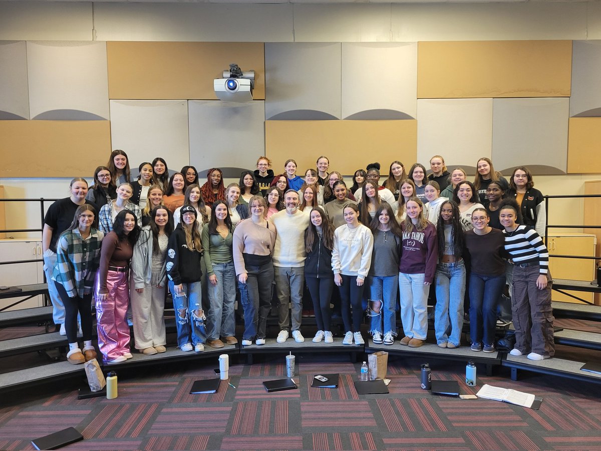 LansingHSChoirs's tweet photo. Rehearsal with @RyanWritesMusic on his composition, "Il Lampo"! We are eager to perform this at the 2025 KMEA Convention! Thank you to Mr. Main for spending time with our choirs, sharing his knowledge and experiences! #relentlesspursuitofexcellence #leavealegacy #proudofthepride https://t.co/nm9BlaRR7c