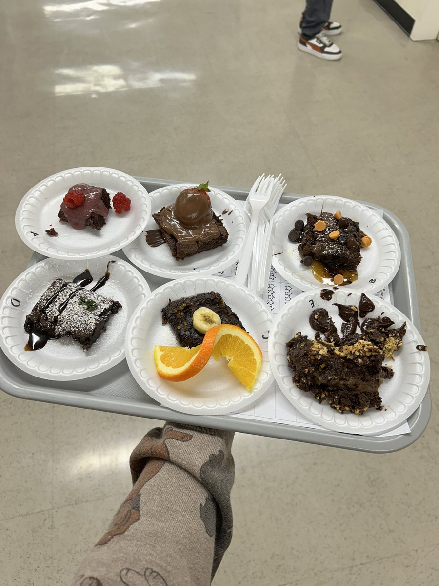 Erika Jones tweet media