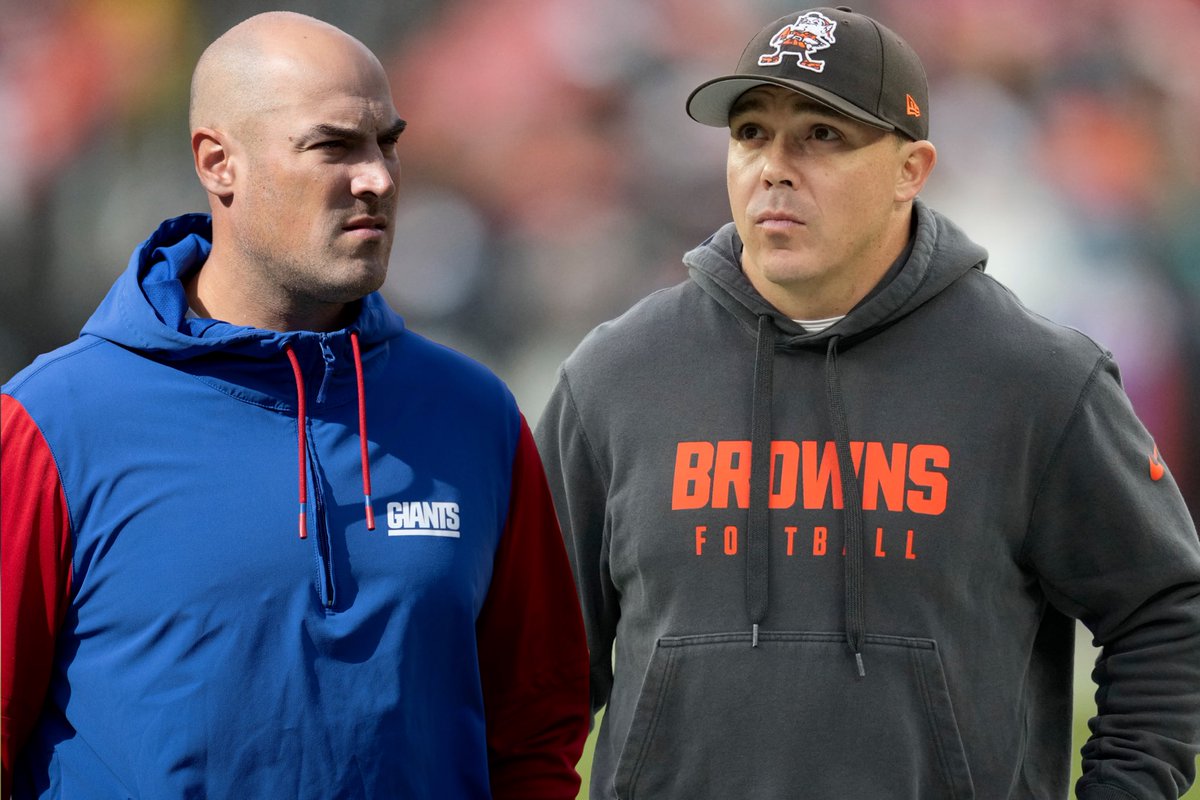 Tom Pelissero (@tompelissero) on Twitter photo #Giants offensive coordinator Mike Kafka and #Browns special teams coordinator Bubba Ventrone have been selected as head coaches for the <a href="/seniorbowl/">Reese's Senior Bowl</a>, per sources.
Two top young coaches who will get to work hands-on with many of the top 2025 NFL Draft prospects in Mobile. #Giants offensive coordinator Mike Kafka and #Browns special teams coordinator Bubba Ventrone have been selected as head coaches for the <a href="/seniorbowl/">Reese's Senior Bowl</a>, per sources.
Two top young coaches who will get to work hands-on with many of the top 2025 NFL Draft prospects in Mobile.