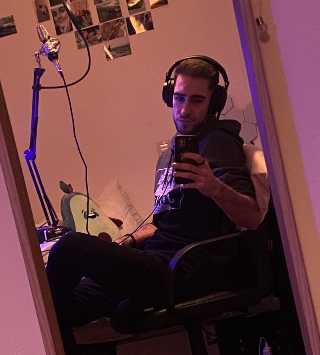 ntixron_'s tweet photo. Como un niño ✌🏻 https://t.co/S0wPcVUSnD
