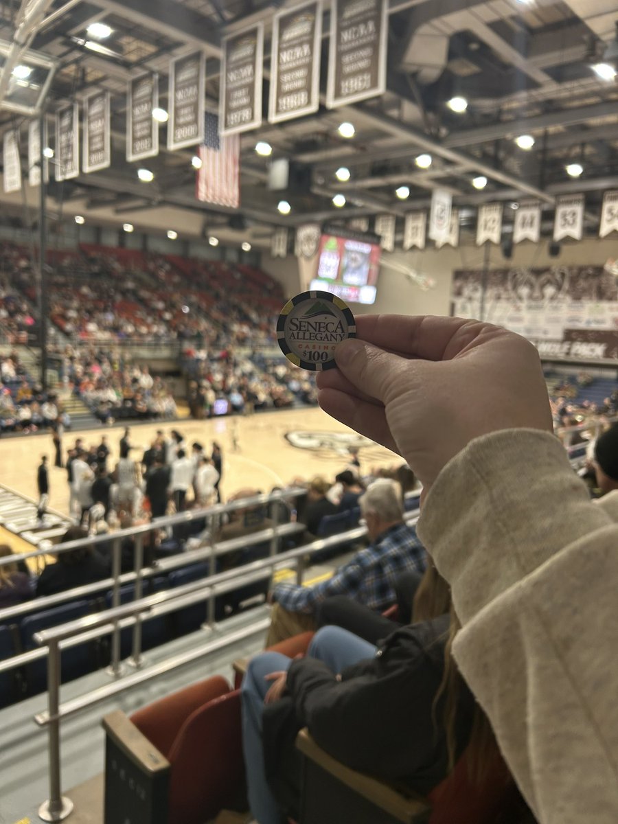 Go #Bonnies! #SenecaWins #Squishthespiders