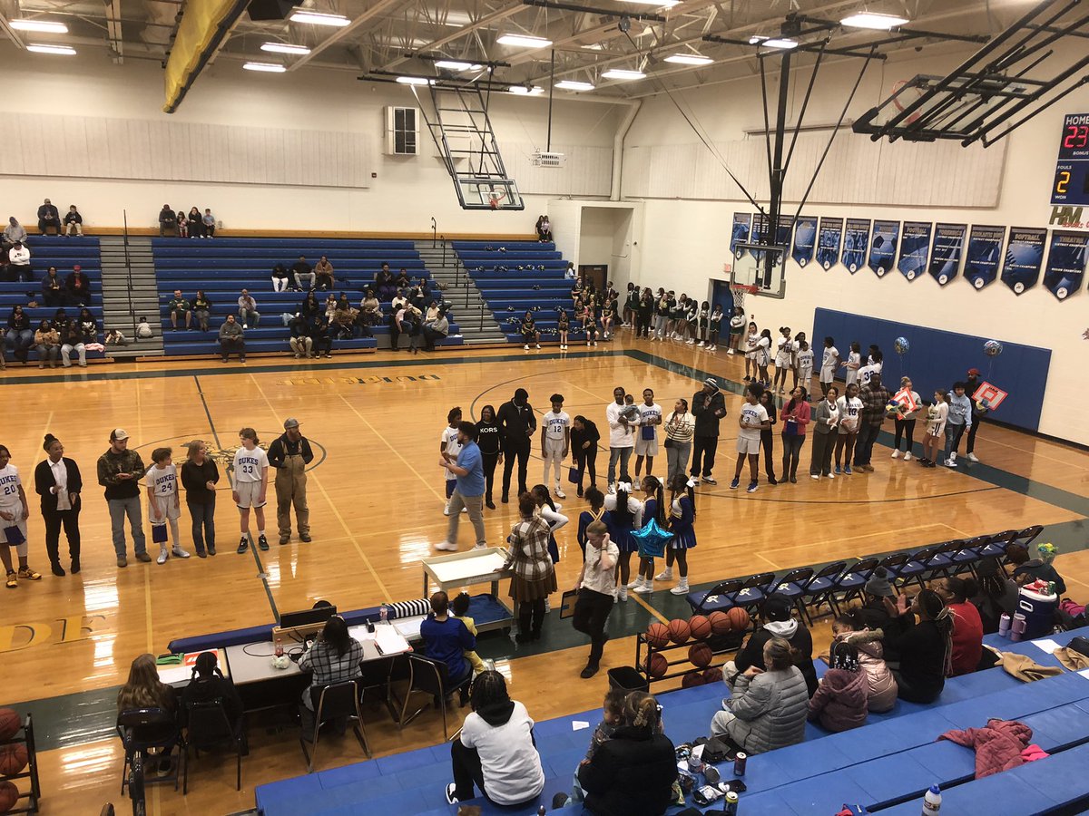 8th Grade Recognition Night for our Cheer and Basketball student-athletes! Go Dukes! 👍⛹🏾‍♂️🏀📣 #cms_dukes #WeAreCUCPS
