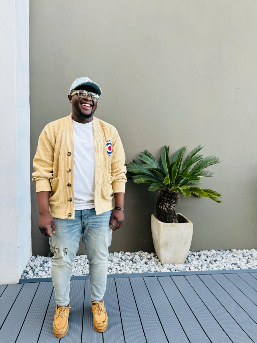 abuti_lolo's tweet photo. Ningazodlala la!!! https://t.co/aYdj7cp5iT