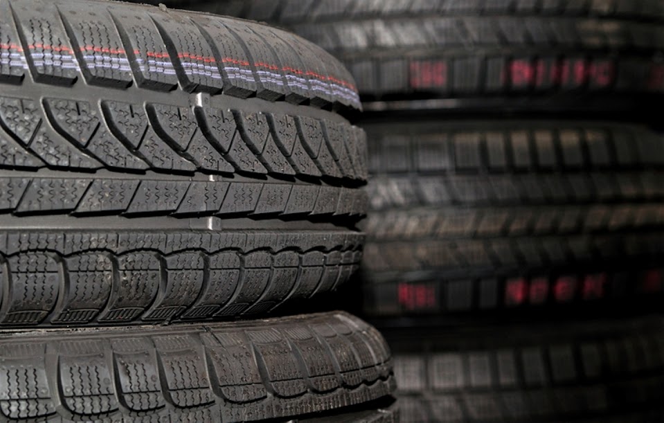 RaysAuto_Repair's tweet image. Having a problem with your tires? Give the professionals at Ray's Auto Repair a try today! raysautorwc.com #WheelStore #WheelAlignmentService #TireChange #NewTires #TiresRedwoodCity