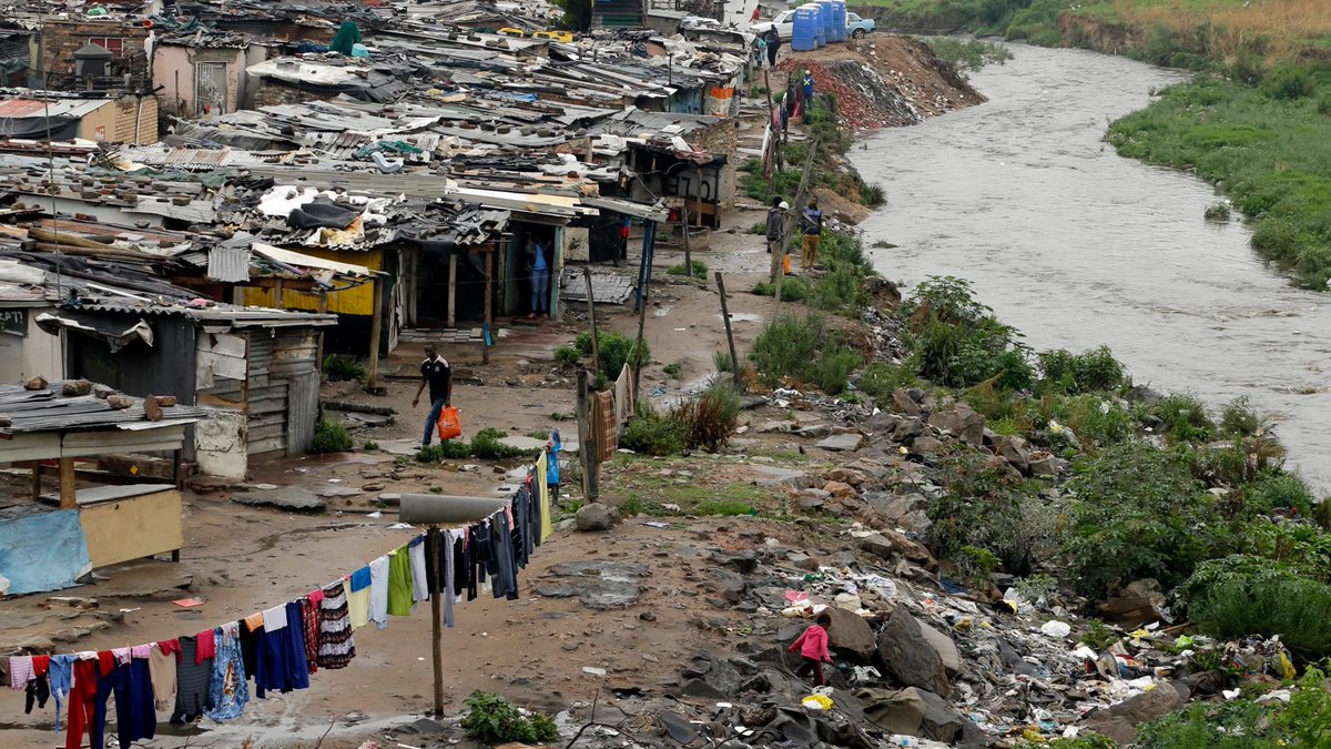 RiebvJanbeeck's tweet image. South Africa has:
- Incredible wealth of natural resources.
- Almost no natural disasters.
- Strategic position with no national security threats.
- Massive amount of cheap labour.
- The best infrastructure in Africa as developed by the pre 94 governments.
- Anglo language, legal…