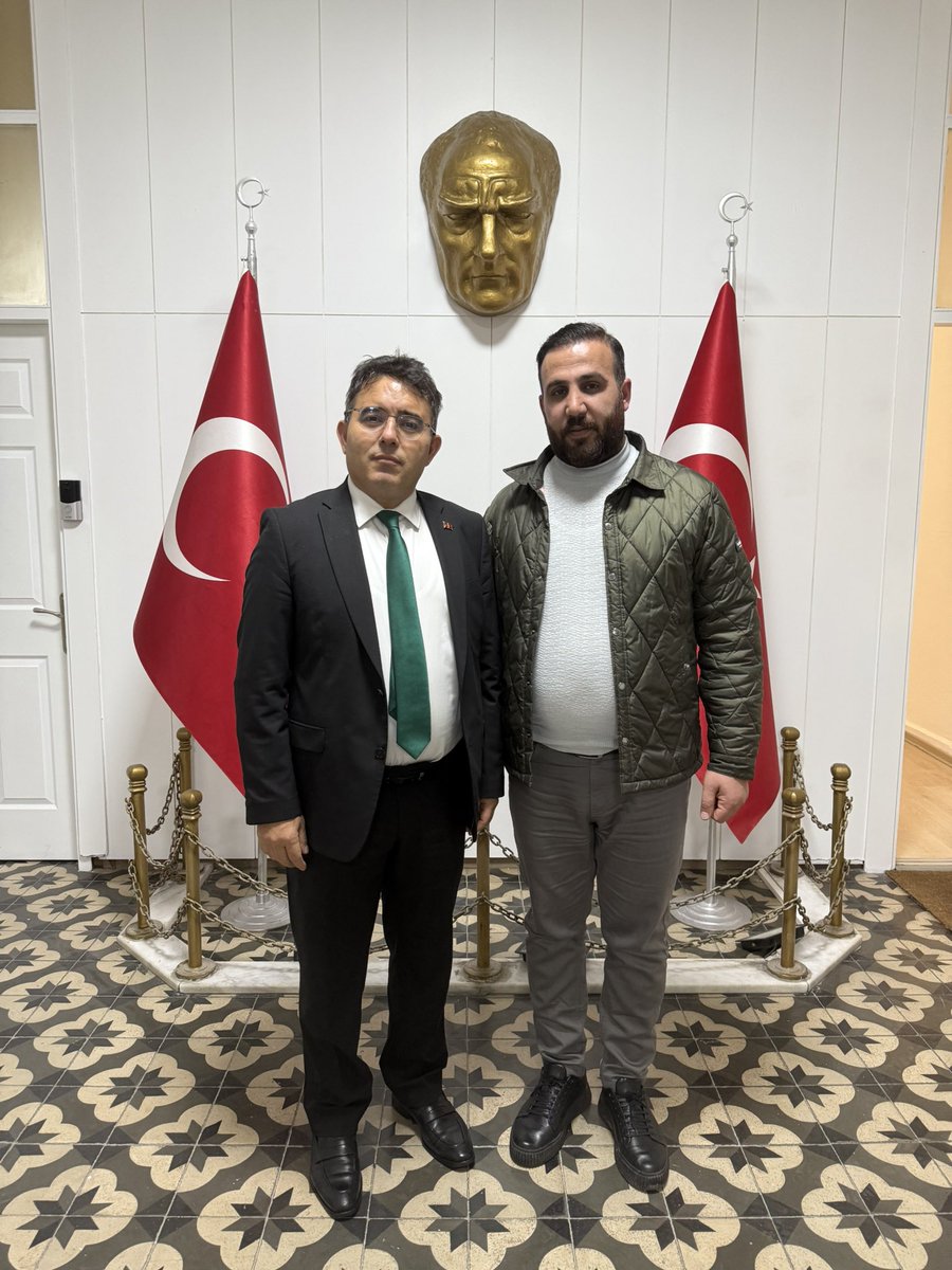 Kıymetli abim Marmaris kaymakamı <a href="/nurullahkaya45/">Nurullah Kaya</a> makamında ziyaret ettim. Misafirperverliğinden dolayı teşekkür ederim.<a href="/mrmrs_kymkmlk/">Marmaris Kaymakamlığı</a>