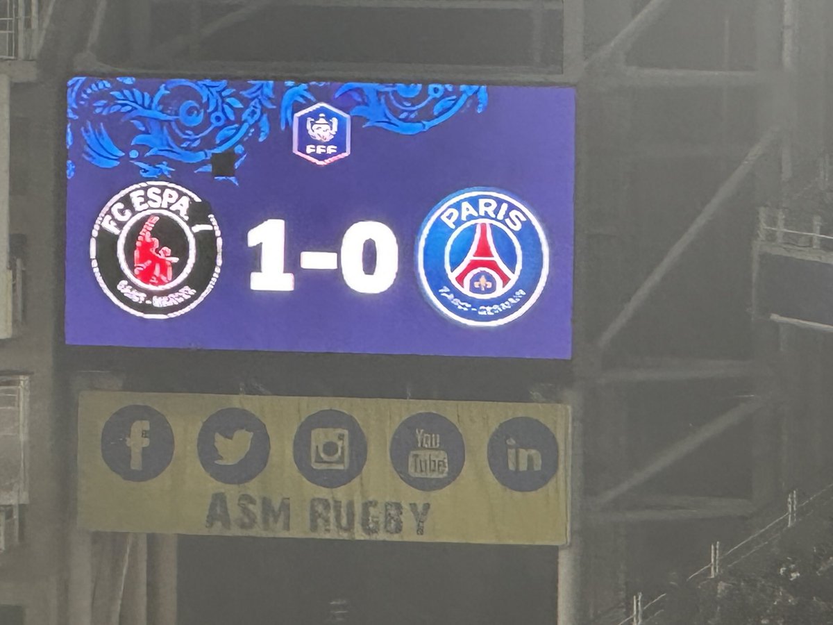 Bruno Faure (@brunofaure) on Twitter photo 16eme de finale de la coupe de France… En direct du Stade marcel Michelin 😁 <a href="/AuvergneMarque/">Auvergne - Compte Officiel</a> 16eme de finale de la coupe de France… En direct du Stade marcel Michelin 😁 <a href="/AuvergneMarque/">Auvergne - Compte Officiel</a>
