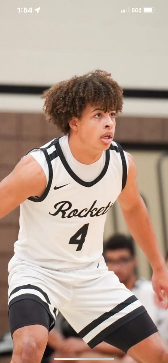 wtf is this creature <a href="/lnebarstool/">Rockets Barstool</a>