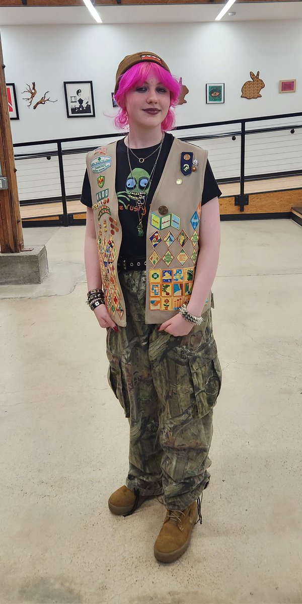 Hunter's selling #GirlScoutCookies on this link. These are $6 ABC Bakery cookies.

They can be shipped anywhere in the contiguous United States.

As you can see, Hunter's worked really hard and achieved a LOT.

Help fund Troop #6400 and its endeavors.

digitalcookie.girlscouts.org/scout/hunter13…