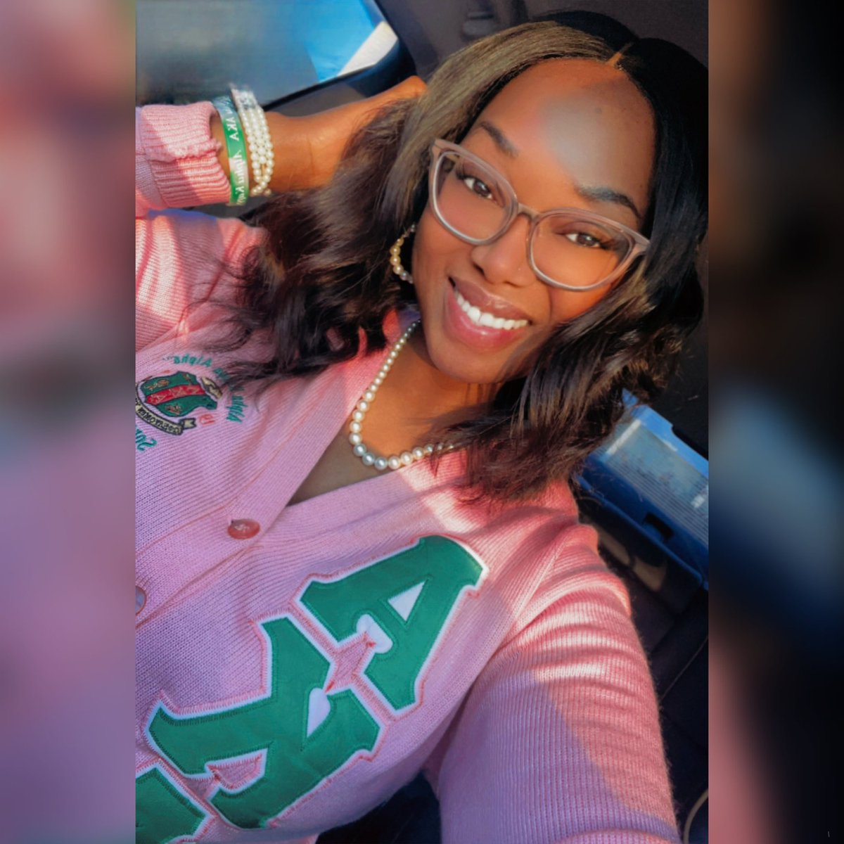 prettydee_08's tweet photo. Happy Founders’ Day To Myself &amp; My Oh So Pretty Educated Sisters of Alpha Kappa Alpha Sorority, Incorporated® 🩷💚! 

#PhirstAndPhinest #AKAFoundersDay #117YearsOrService #AKA1908 #SophistocatedSouthEatern #SoaringwithAKA #PrettyAndEducated #Service #Scholarship #Sisterhood https://t.co/f0DRfD5Rqw